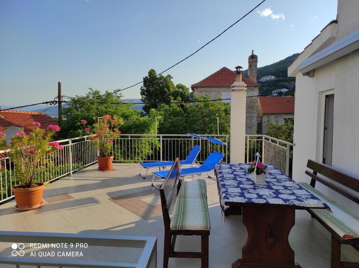 Apartman Elena Светий Юрай Екстер'єр фото